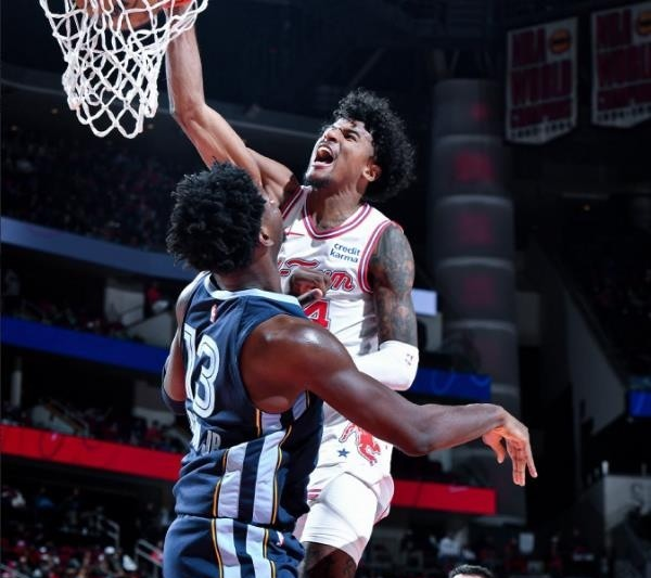 灰熊后卫突破分,客场逆转国王获得胜利的简单介绍 灰熊后卫突破分,客场逆转国王获得胜利的简单介绍