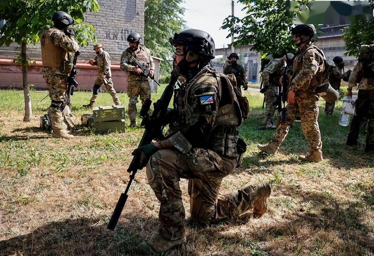 开云体育官网-包含稳扎稳打的战术布局，反败为胜！的词条