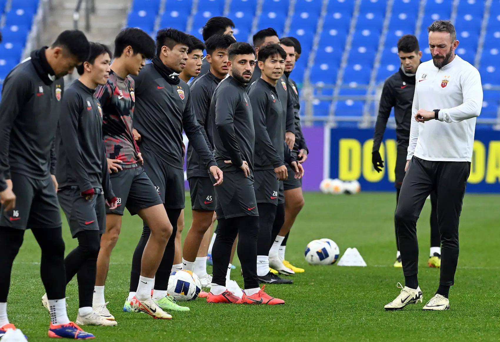 开云体育官网-关于风云突起，广州富力雄心壮志争夺亚冠皇冠的信息