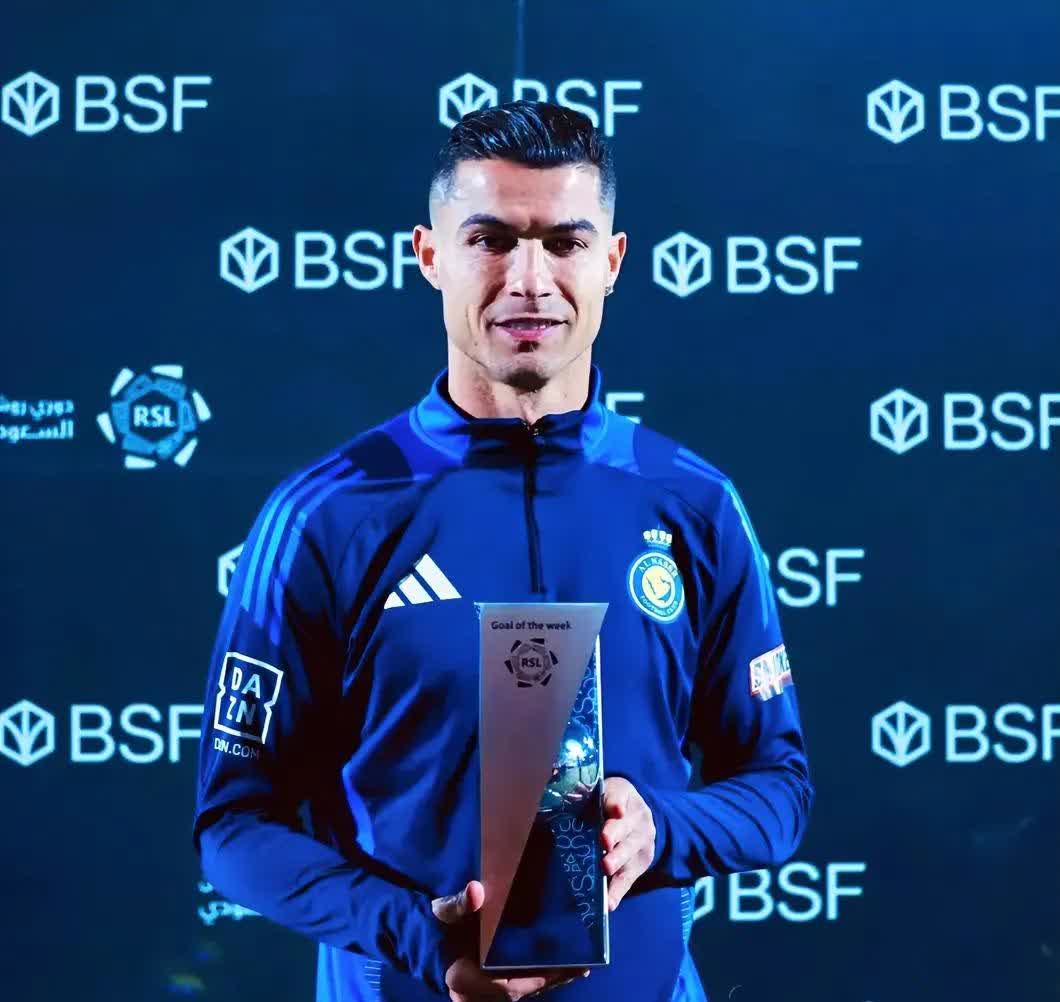 开云体育网页版-汉堡球员荣膺最佳进球奖，表现备受瞩目