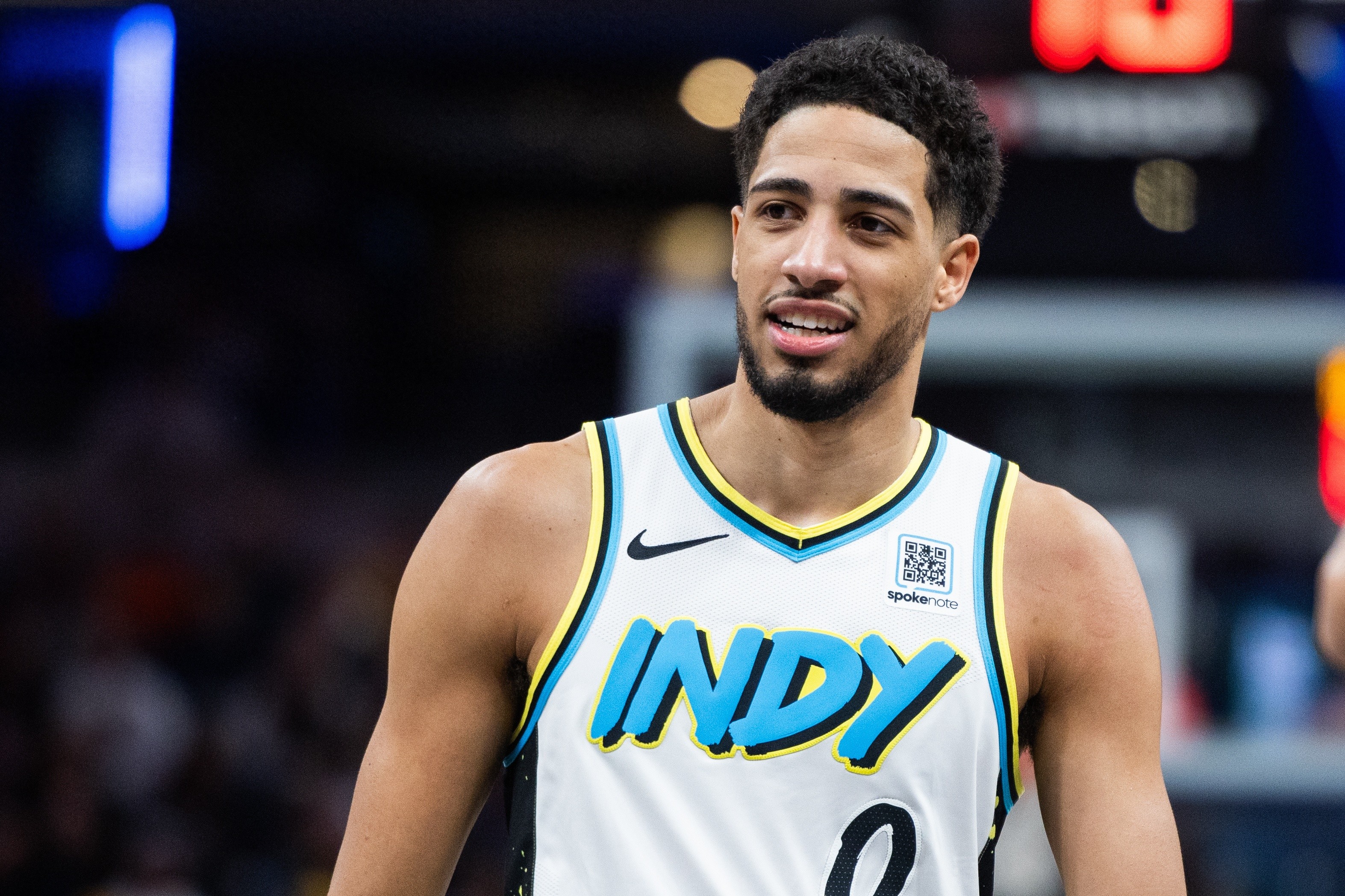 步行者队客场大捷,主帅赞誉球员表现 步行者队客场大捷,主帅赞誉球员表现