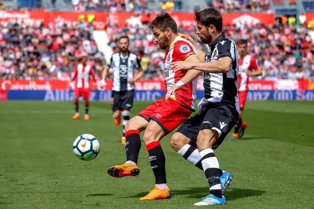 阿拉维斯主场逆转打败赫罗纳,实现保级目标 阿拉维斯主场逆转打败赫罗纳,实现保级目标