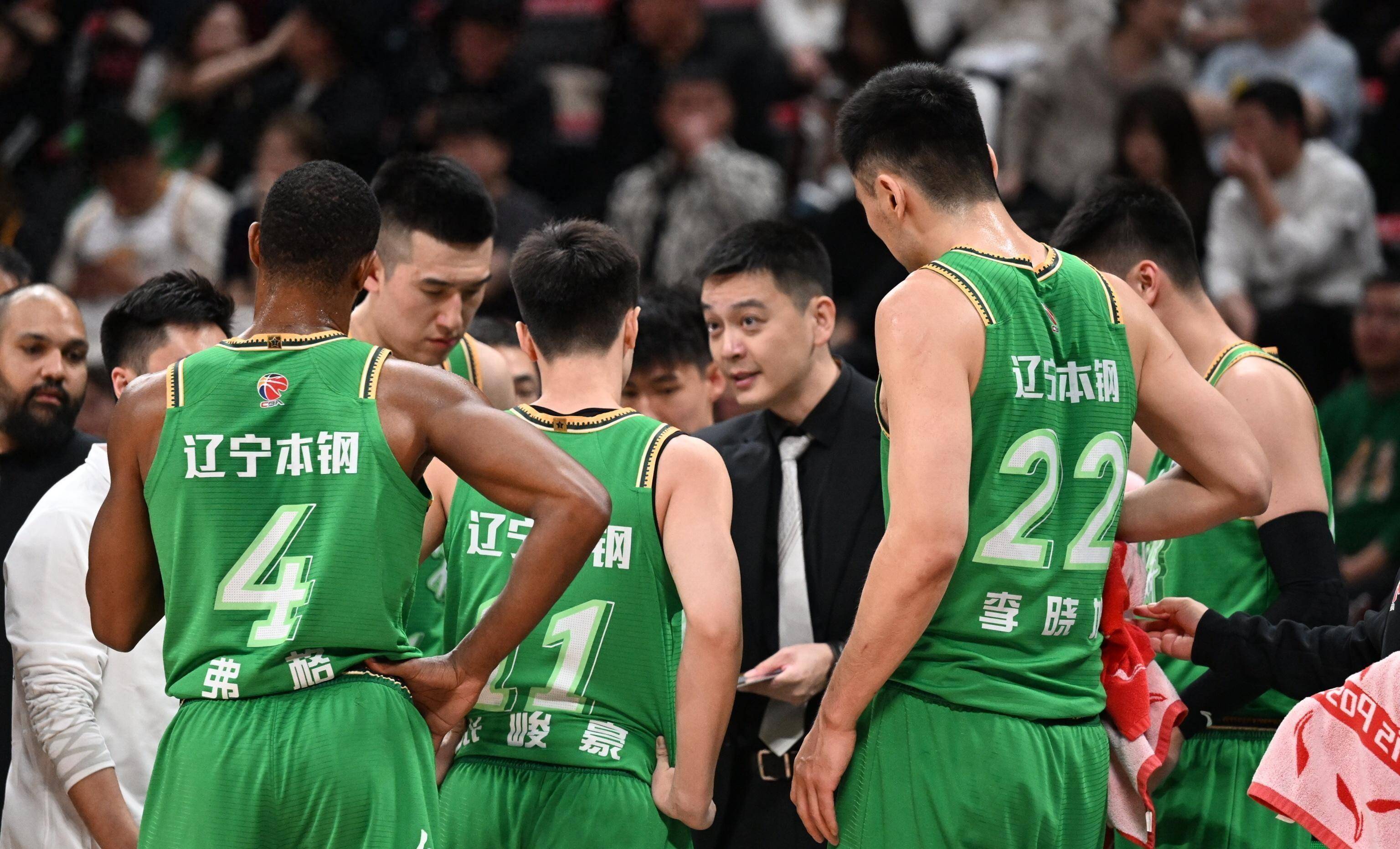 江苏篮球队实力强劲,取得连胜 江苏篮球队实力强劲,取得连胜