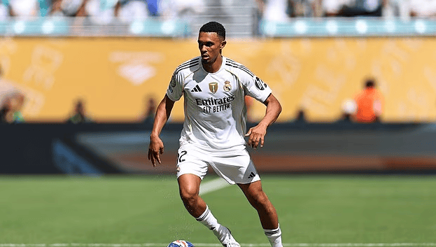 包含阿尔希拉尔战术布置详解,主帅重点强调防守反击的词条 包含阿尔希拉尔战术布置详解,主帅重点强调防守反击的词条