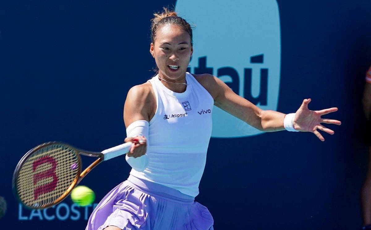 关键比赛中,冰川之巅爆冷夺胜,粉丝高呼其名的简单介绍 关键比赛中,冰川之巅爆冷夺胜,粉丝高呼其名的简单介绍