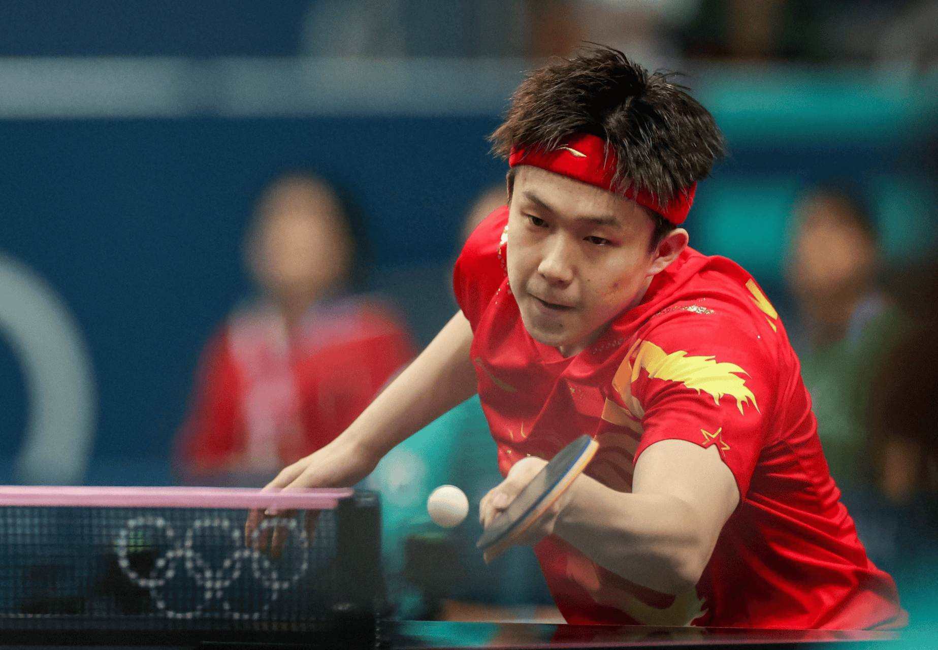 开云体育官网-加拿大选手夺得乒乓球赛冠军，实力雄厚