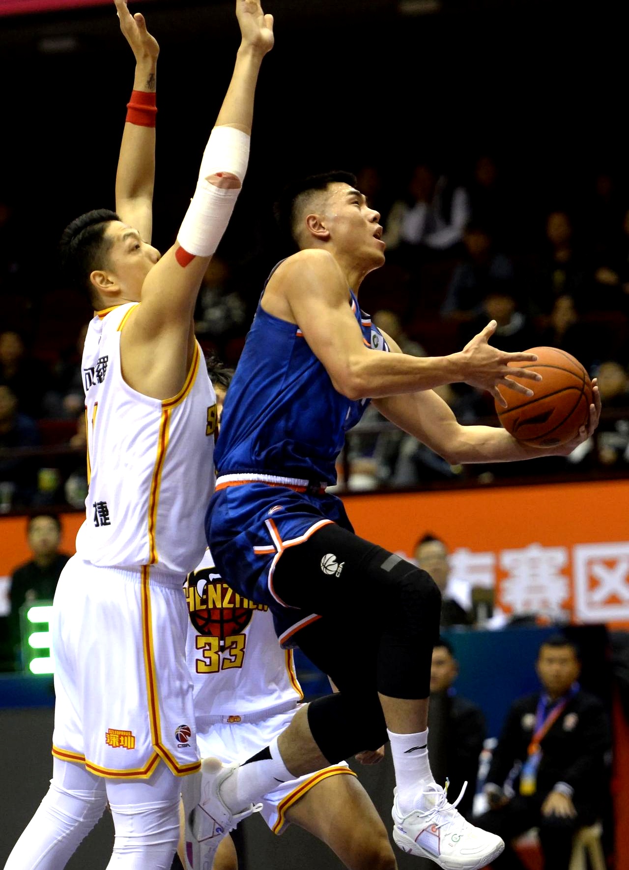 开云体育登录-激烈对抗成为国内篮球联赛必看之处