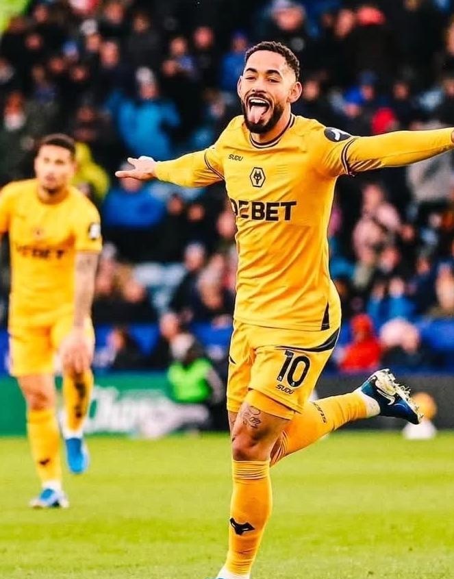 曼联主场击败热刺,卢卡库建功 曼联主场击败热刺,卢卡库建功