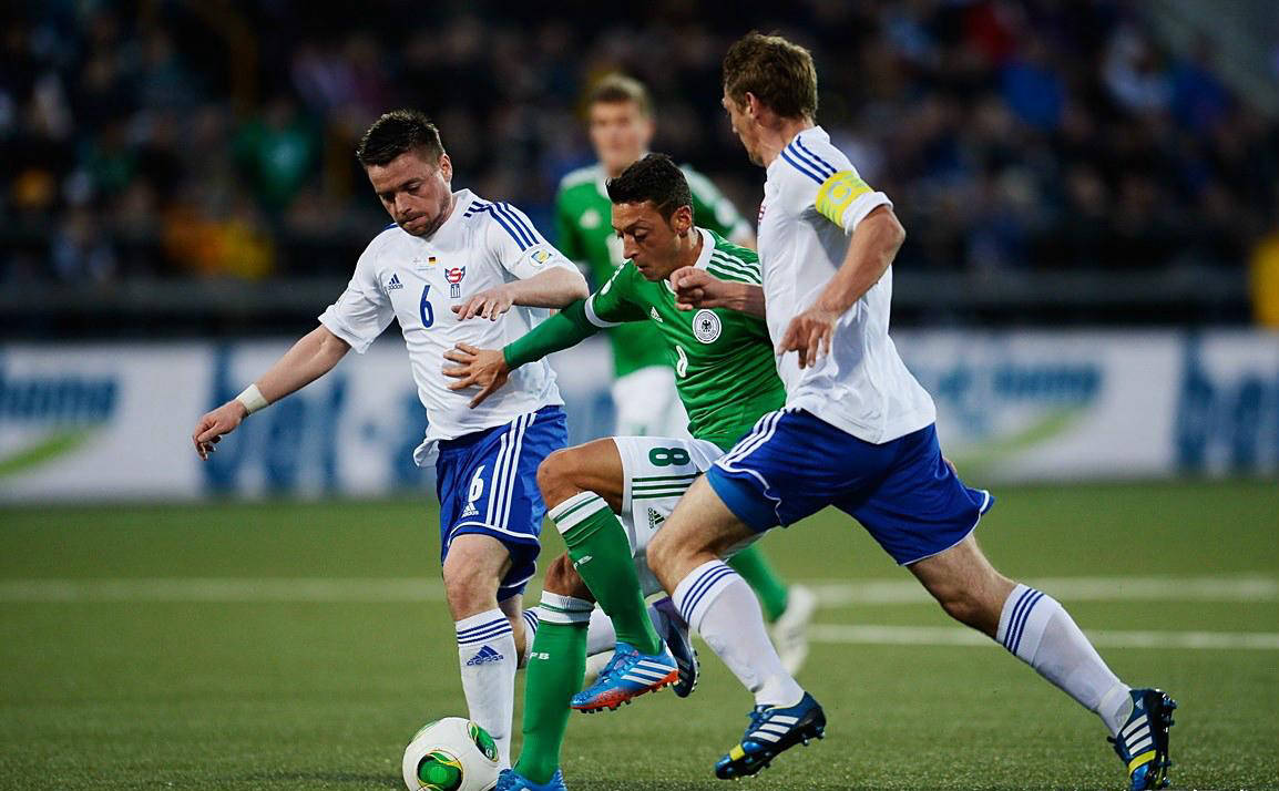 包含欧预赛:以色列队击败苏格兰,小组出线形势一览无遗的词条 包含欧预赛:以色列队击败苏格兰,小组出线形势一览无遗的词条