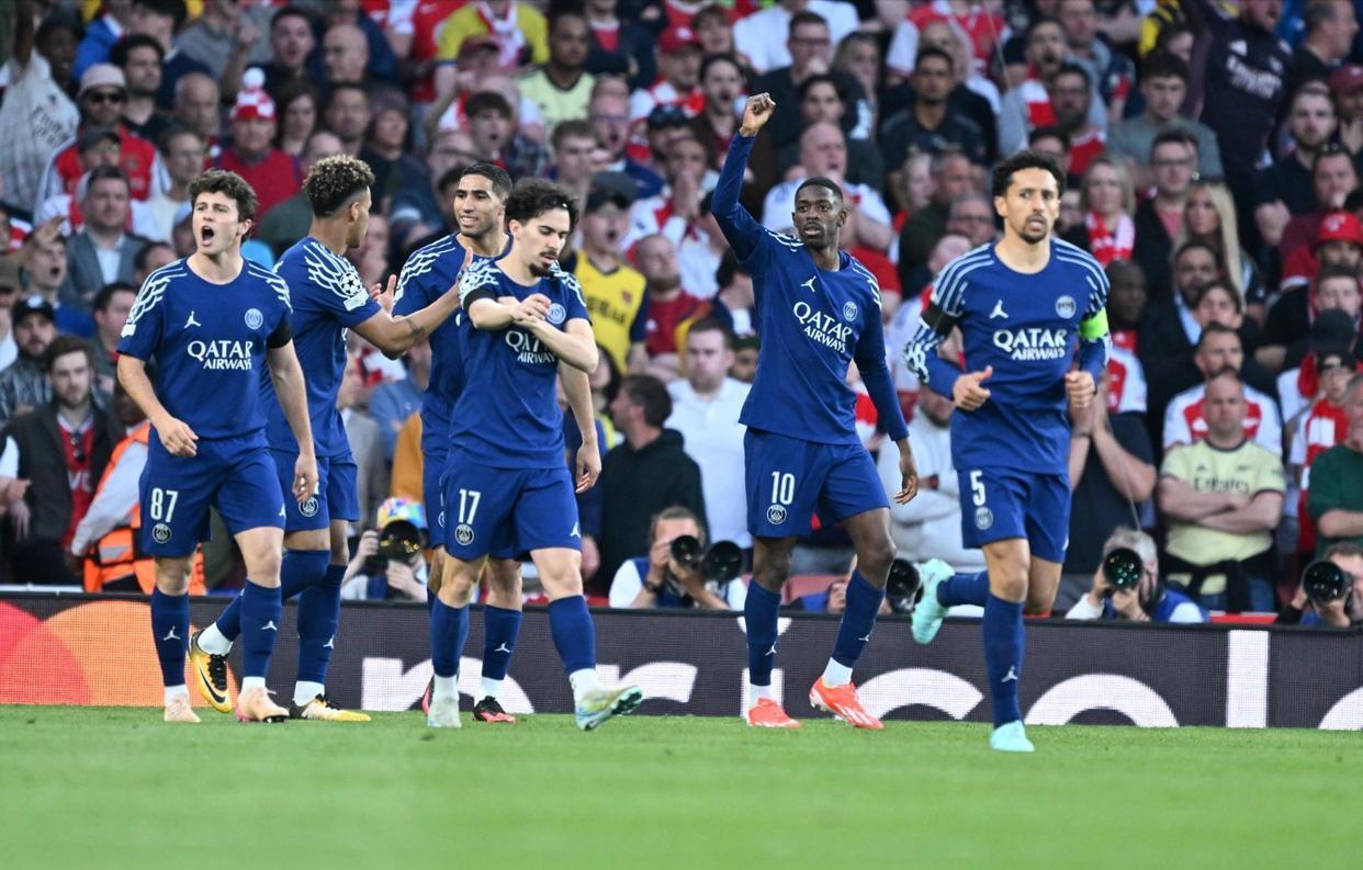 巴黎圣日耳曼球队备战国内联赛关键战的简单介绍 巴黎圣日耳曼球队备战国内联赛关键战的简单介绍